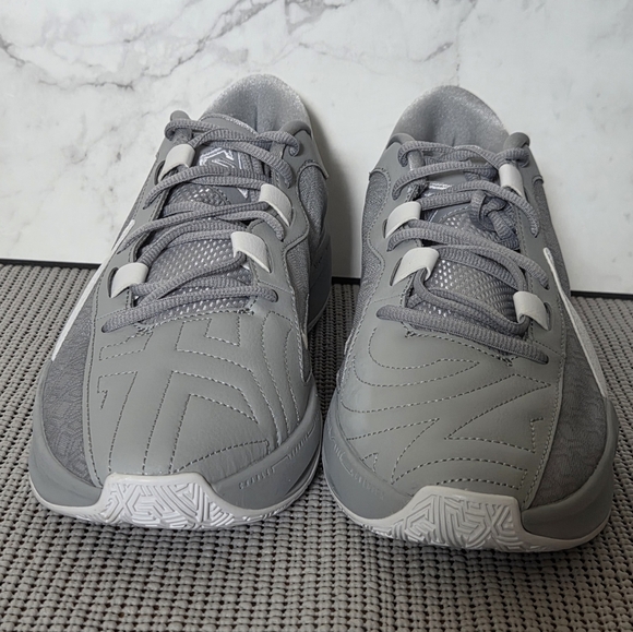 Nike Zoom Freak 5 TB Wolf Grey Mens Athletic Sneakers Shoes 10.5 - Picture 3 of 9